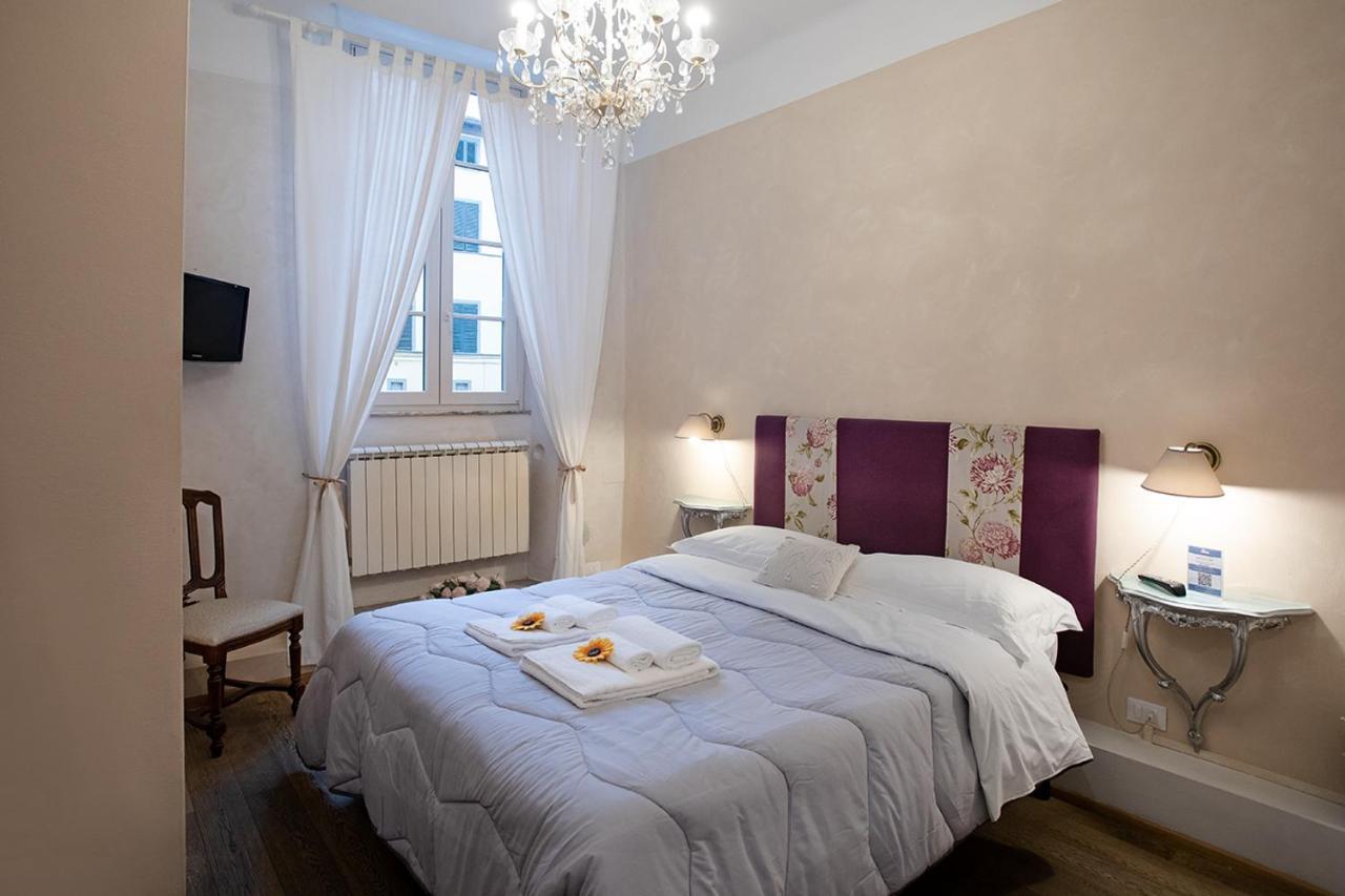 Residenza Centro Storico Ξενοδοχείο Λούκα Εξωτερικό φωτογραφία