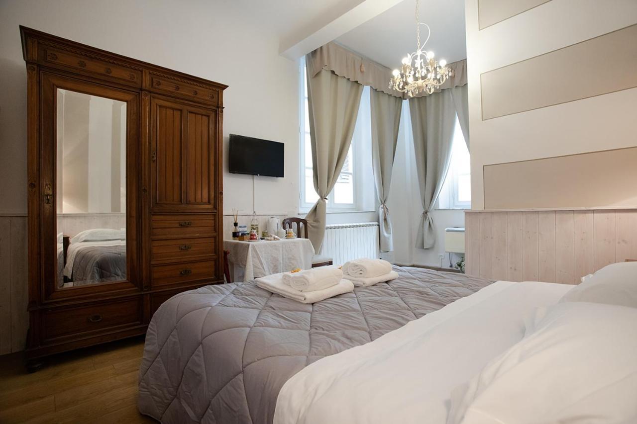 Residenza Centro Storico Ξενοδοχείο Λούκα Εξωτερικό φωτογραφία